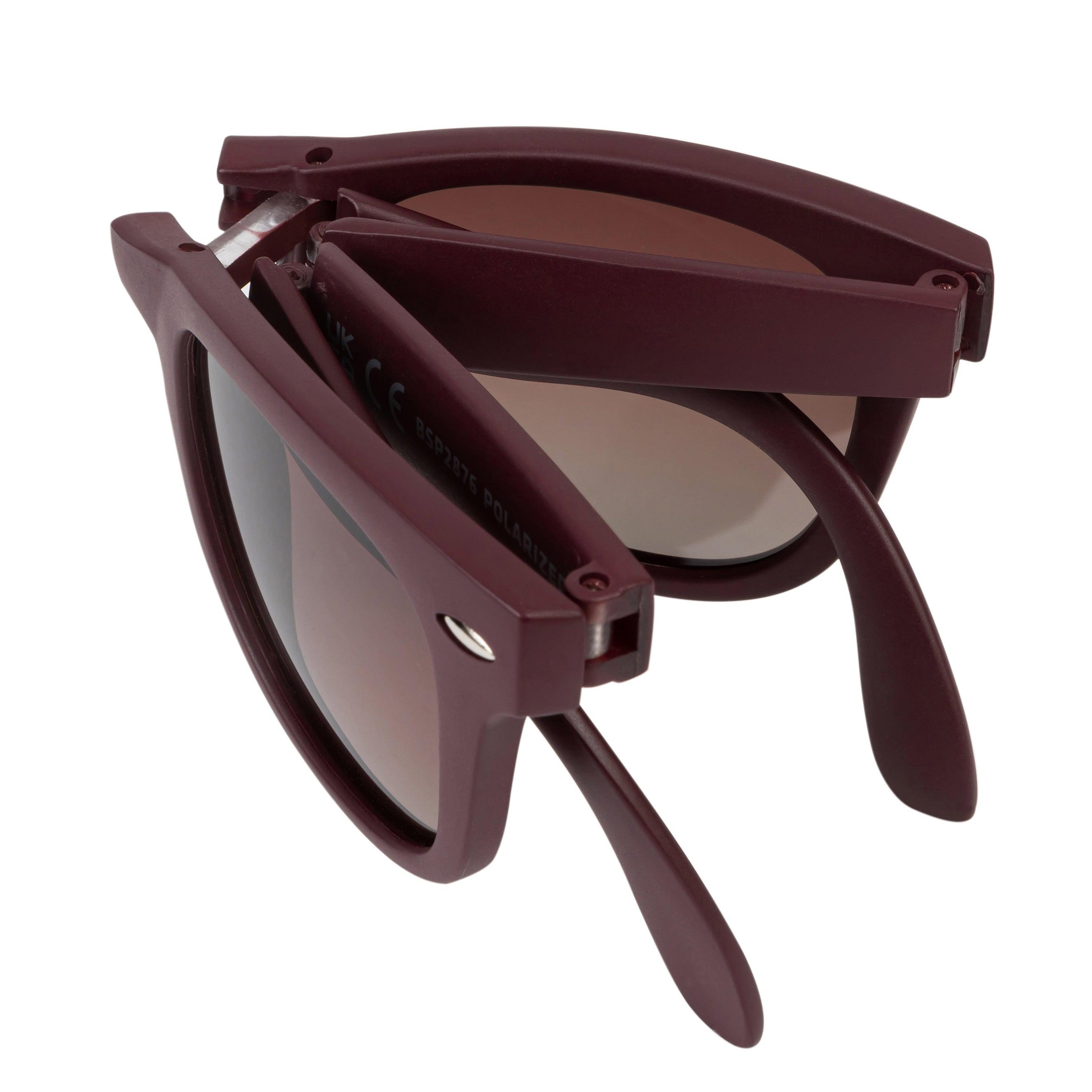 Instant cool in your pocket: Ray-Ban Clubmaster Folding sunglasses –  Lipgloss is my Life